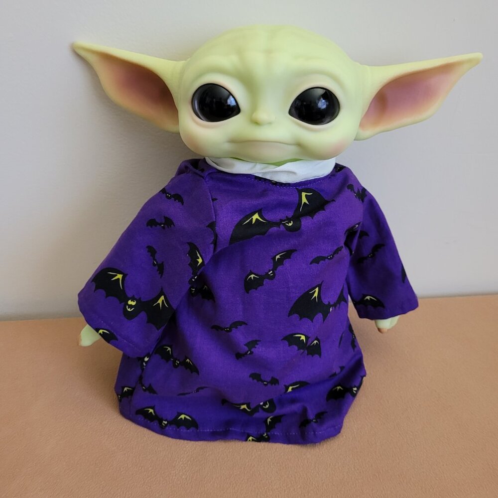 Spooky Bats 2pc Halloween Outfit/scarf set for 11" Mattel Child Grogu Yoda dolls - Picture 8 of 9